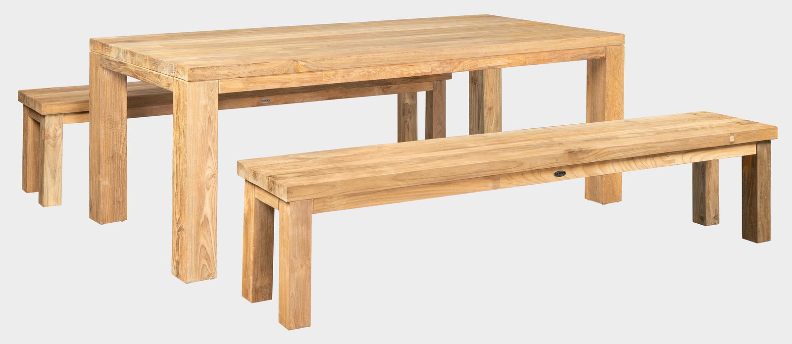 FLOSS RECYCLE - stůl z teaku - kvalitní ratanový, teakový nábytek od RATTAN STUDIO